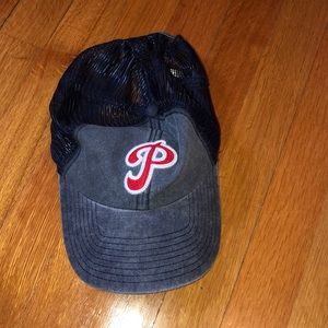 Phillies hat with mesh back never worn